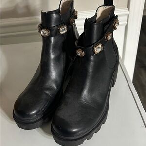 NEW never worn. Steve Madden Women's Amulet Ankle Boot Sz 11